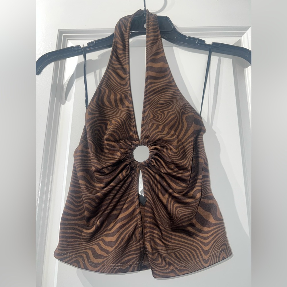Stylish Halter Neck Crop Top